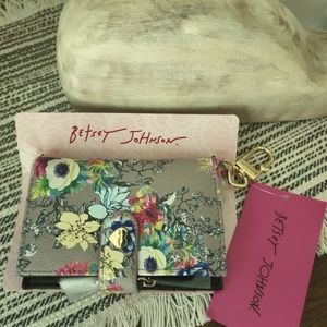 New Betsey Johnson wallet